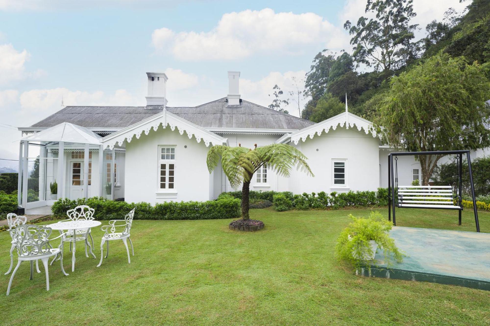 The Clovelly Bungalow Νουβάρα Ελίγια Εξωτερικό φωτογραφία