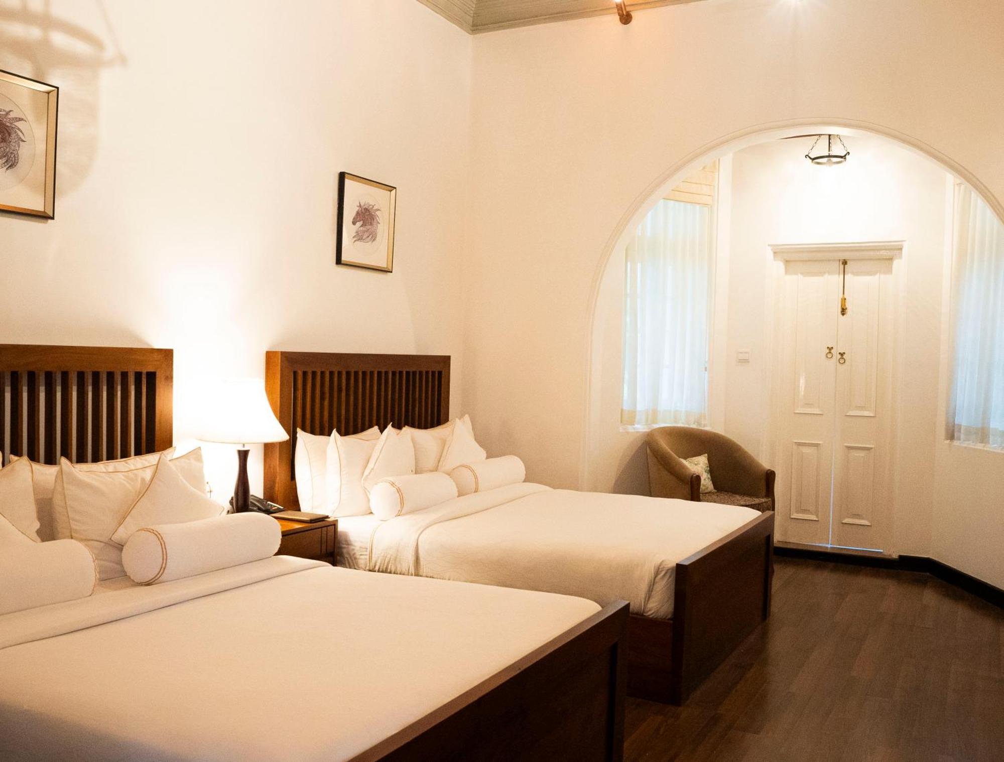 The Clovelly Bungalow Νουβάρα Ελίγια Εξωτερικό φωτογραφία