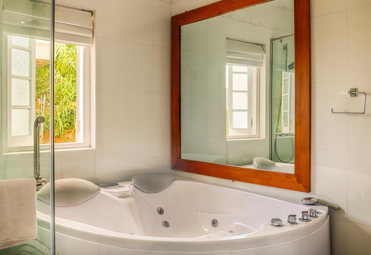 The Clovelly Bungalow Νουβάρα Ελίγια Εξωτερικό φωτογραφία
